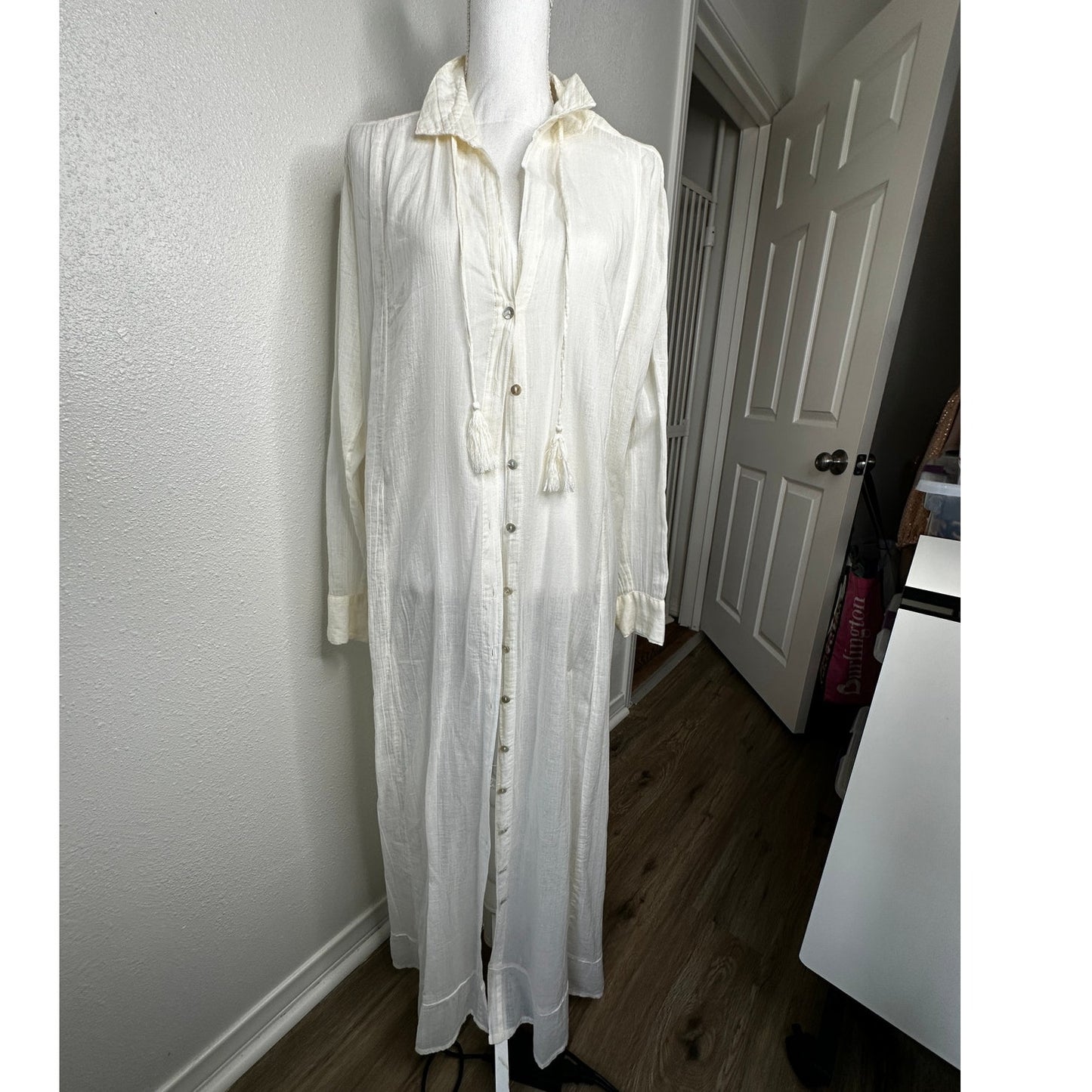 Z&L Europe Cream Maxi Dress Small Boho Button Front Tassel Long Sleeve Coverup