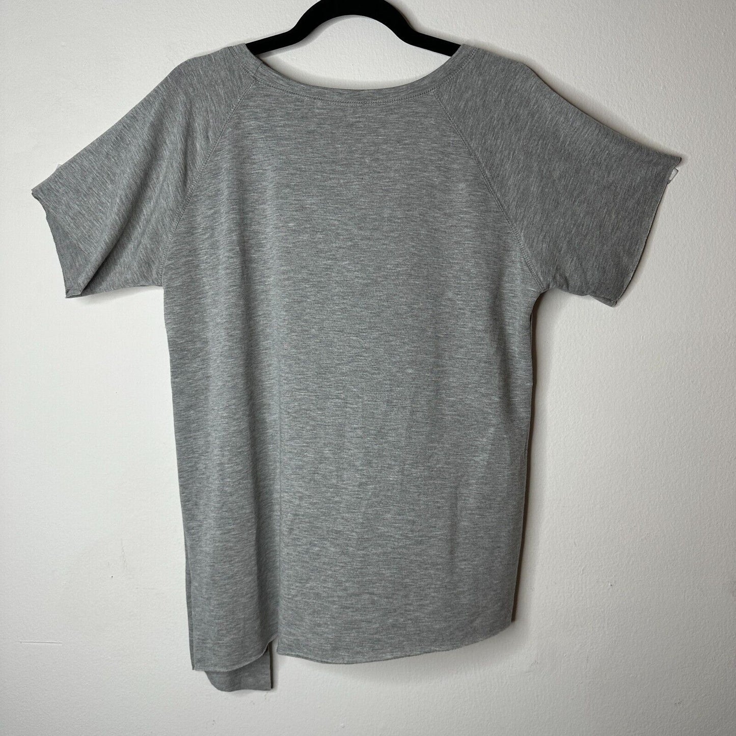 Sinuous Casual Gray Asymmetrical Hem Short Sleeve Relaxed Tee Round Neck Medium