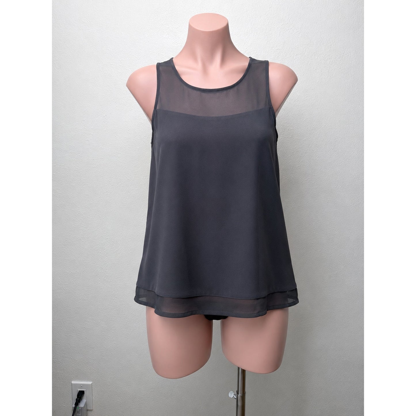 Jack Black Sheer Mixed Media Sleeveless Round Neck Tank Top S