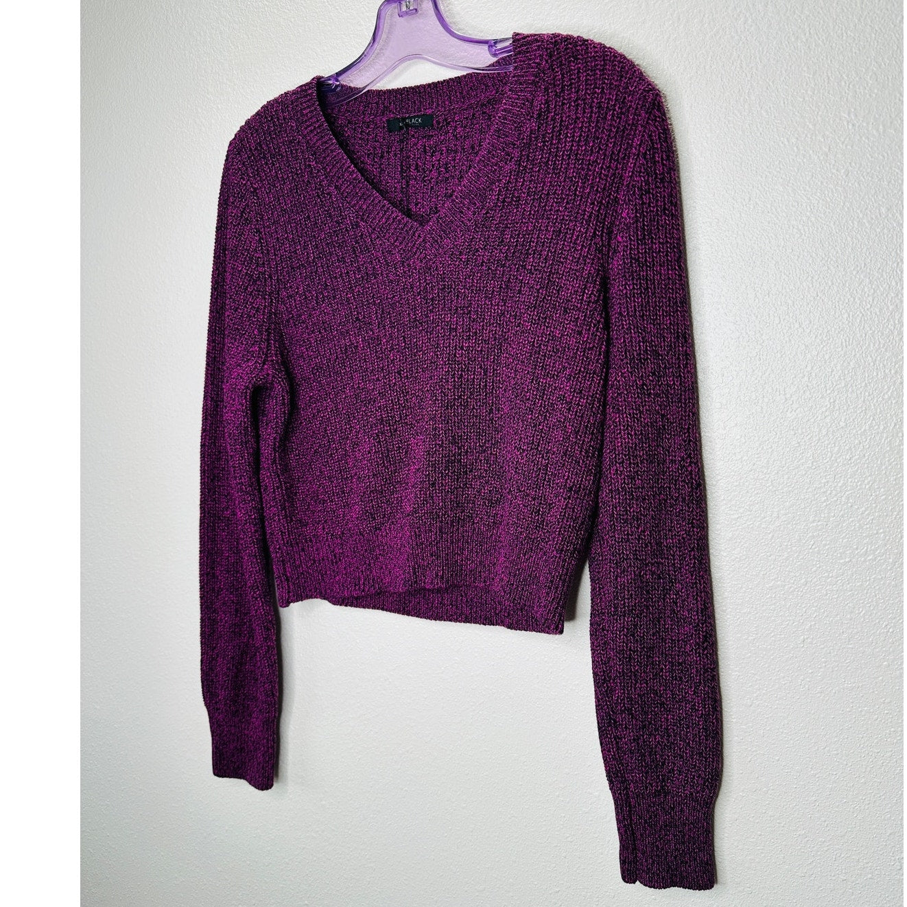 NWT Bobiblack Black Berry Marled VNeck Long Sleeve Crop Sweater S