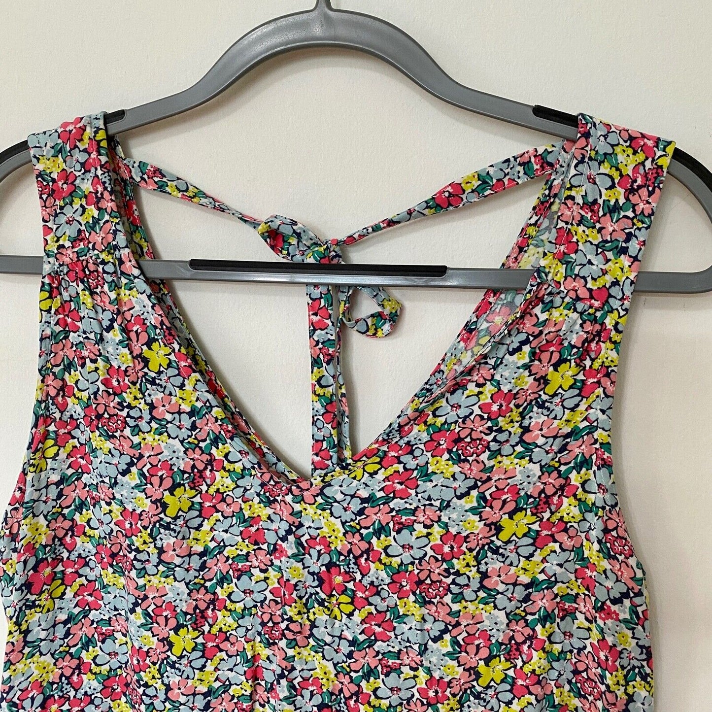 Gap Cute Pink Multi-Color Floral Sleeveless V-Neck Shift Dress Tie Back XS