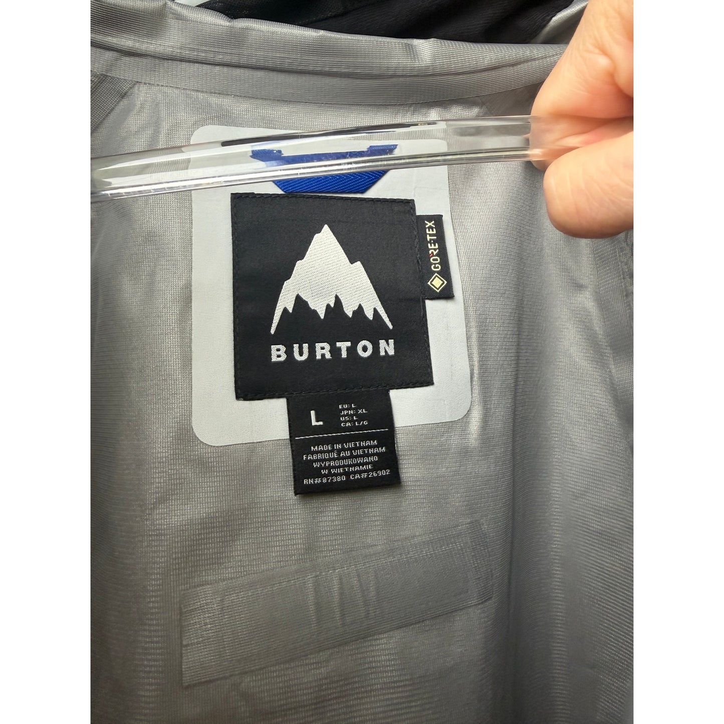 NWT Burton AK Gore-Tex 3L Jacket Gray Cloud Size L Waterproof Shell