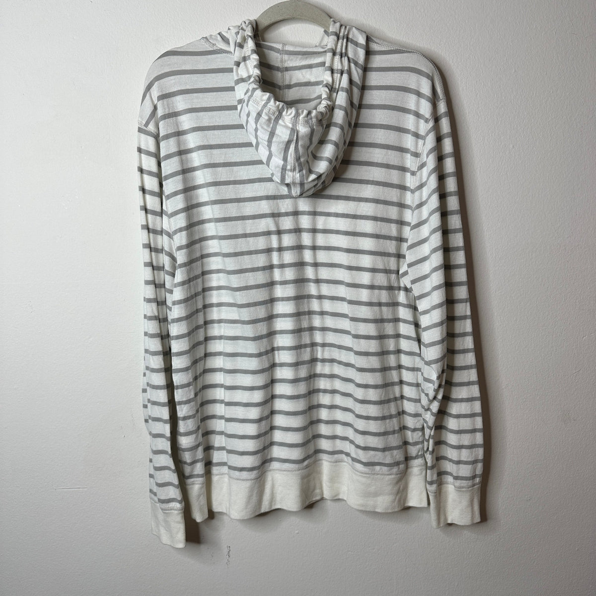 Old Navy White & Gray Striped Pullover Front Pocket Hoodie L