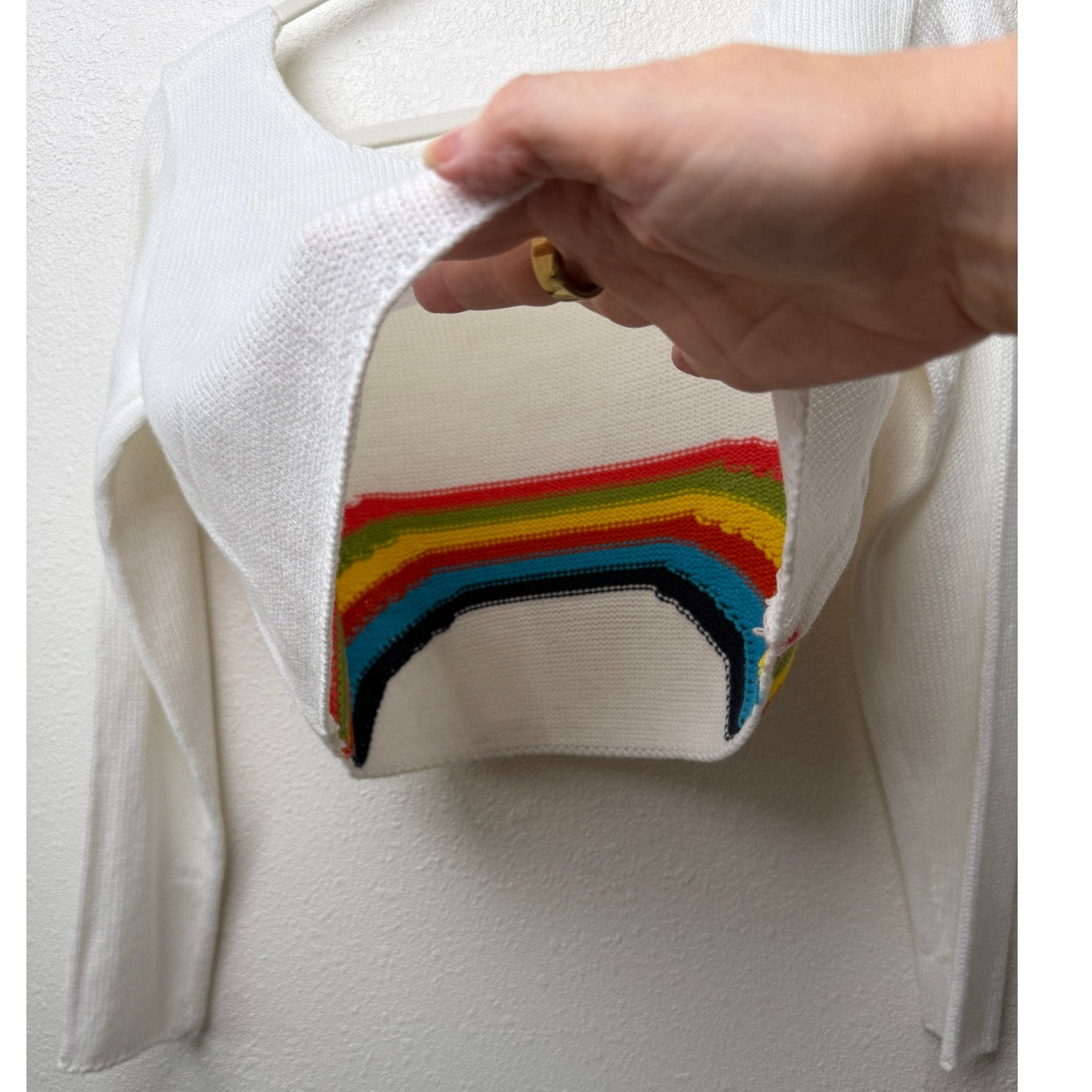 White Rainbow Cropped Sweater Women's M