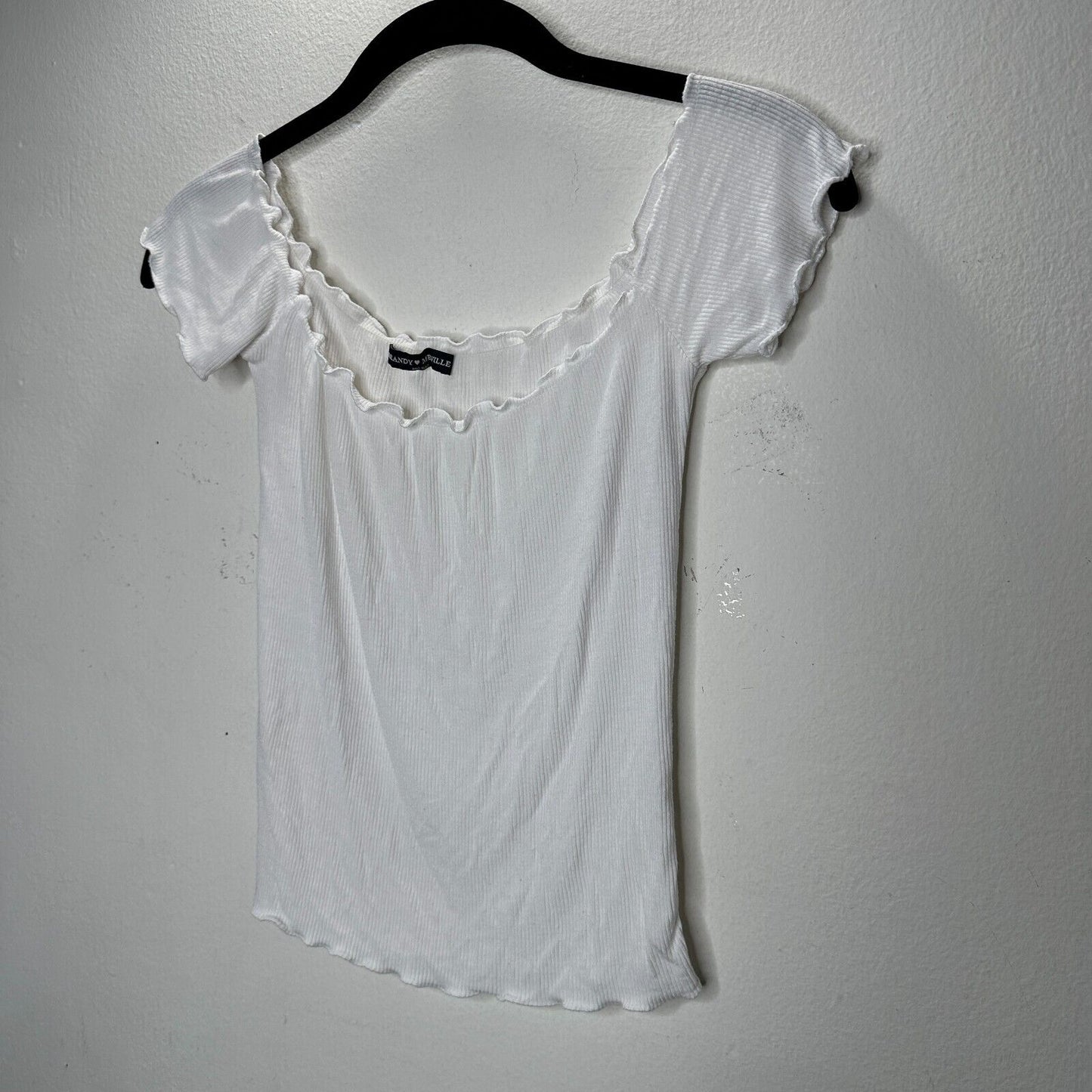 Brandy Melville White Crop Top Lettuce Trim Hem Neckline & Sleeve Rib Knit OS