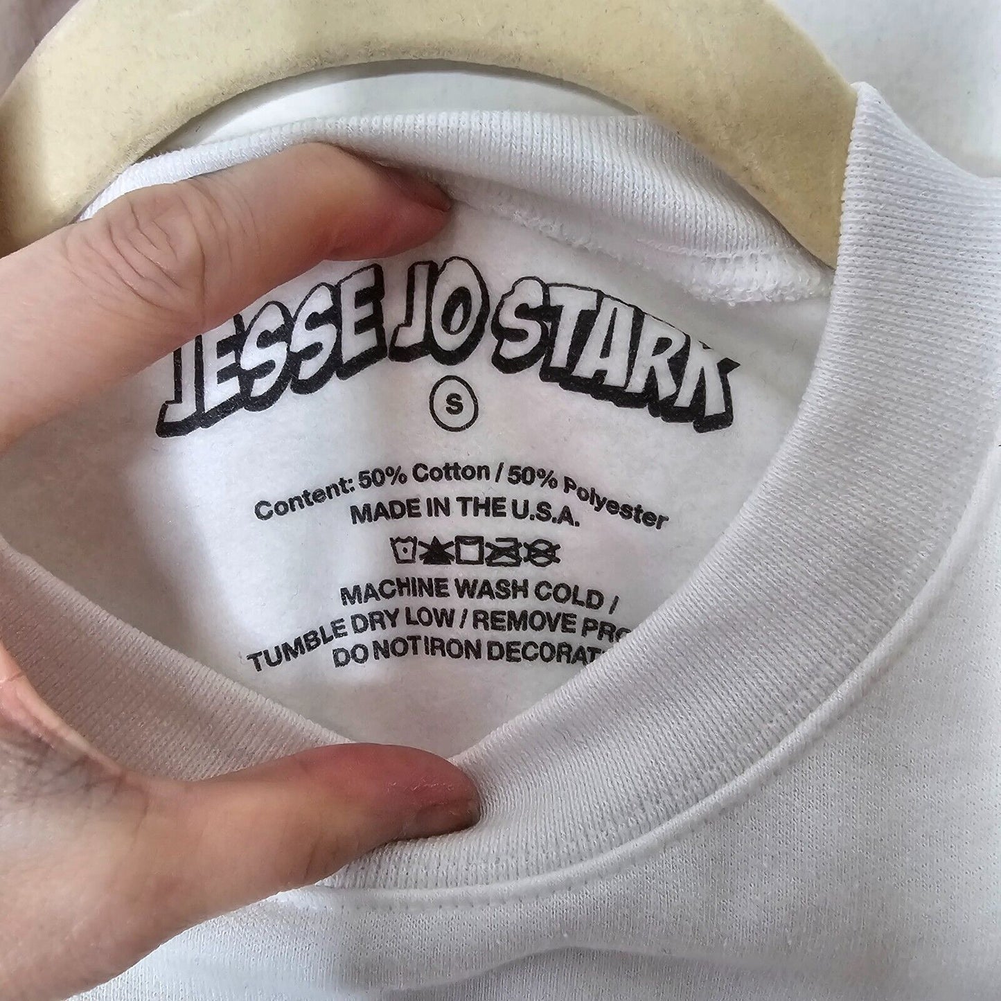 NWOT Jesse Jo Stark Lady Bird Graphic Pullover Crewneck White Sweatshirt Small