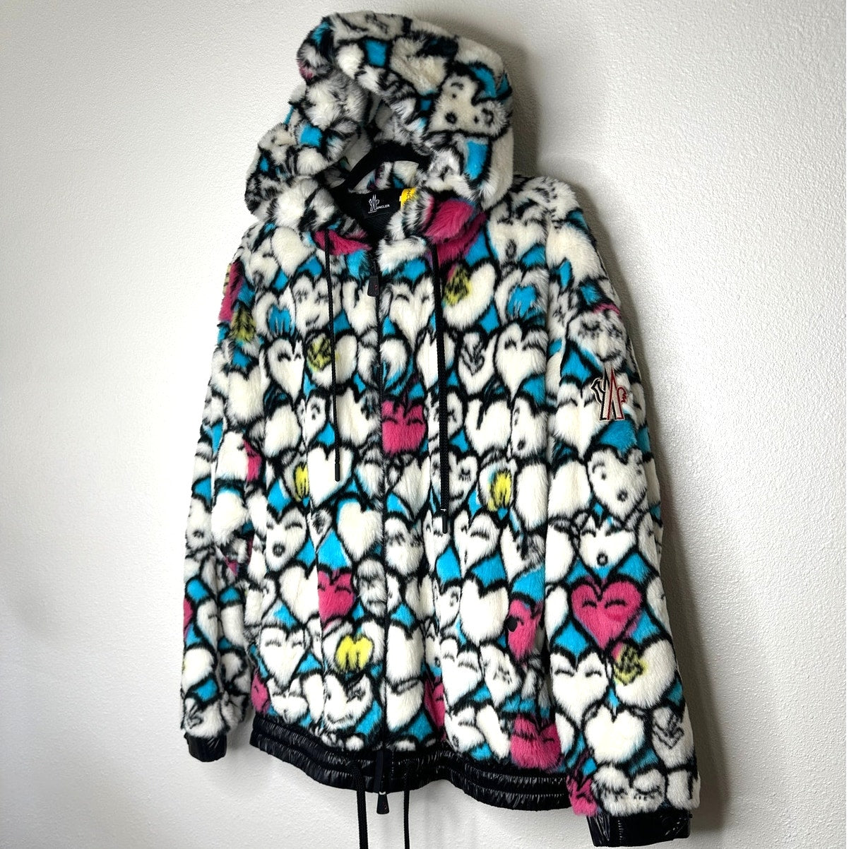 Moncler Grenoble White Heart Print Faux Fur Fuzzy Oversized Hoodie Jacket Large
