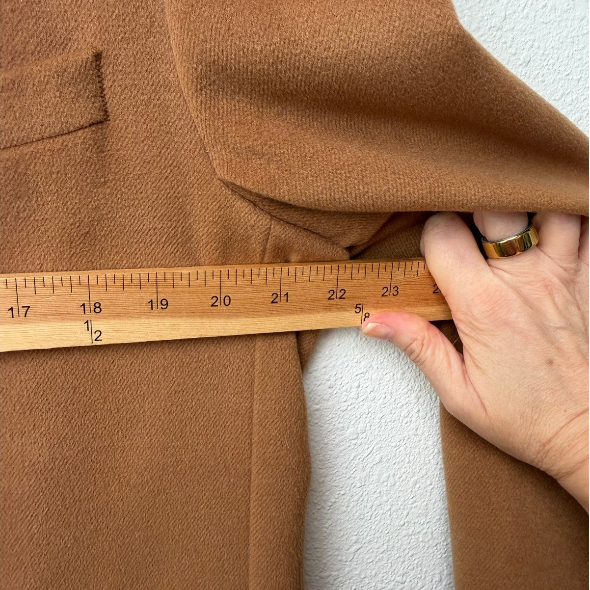 Caravelli Elliott 2B Camel Overcoat Men's IT 40L