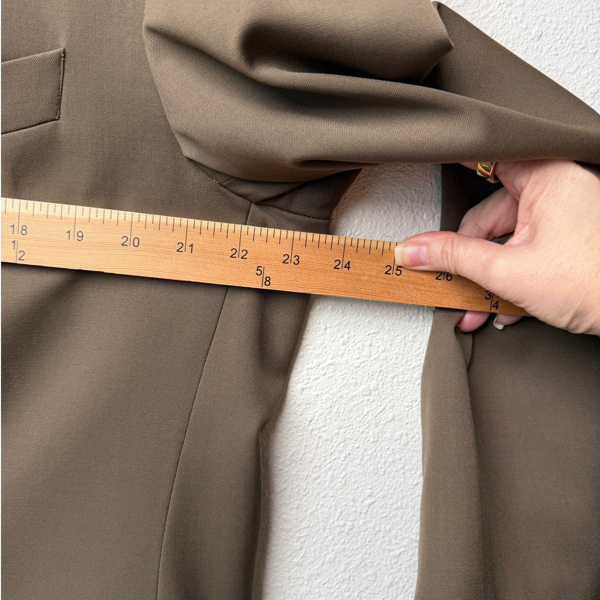 Hugo Boss Men’s Olive Green Super 100 3-Button Blazer Jacket