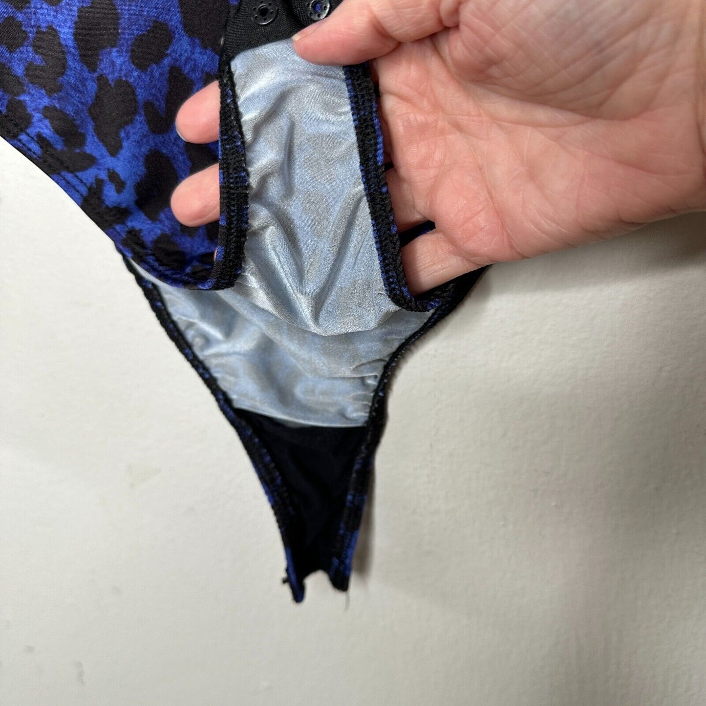 Topshop x Halpern Blue & Black Cheetah Mock Neck Back Zip Snap Bottom Bodysuit 2