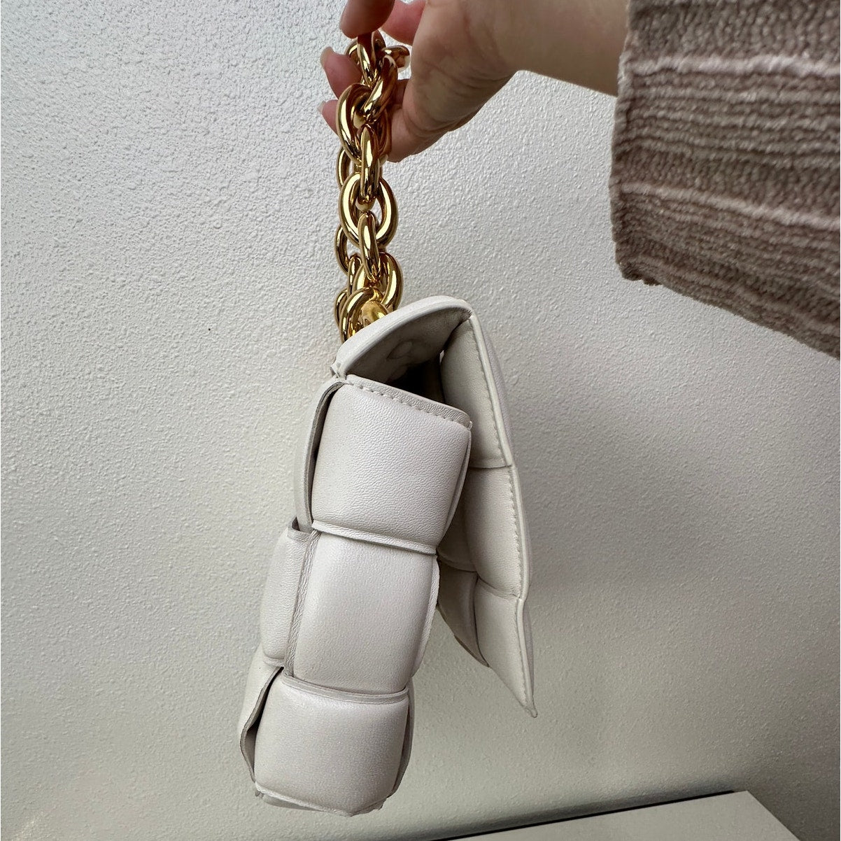 Bottega Veneta Chain Cassette Padded Lambskin Off White Gold Chain Bag