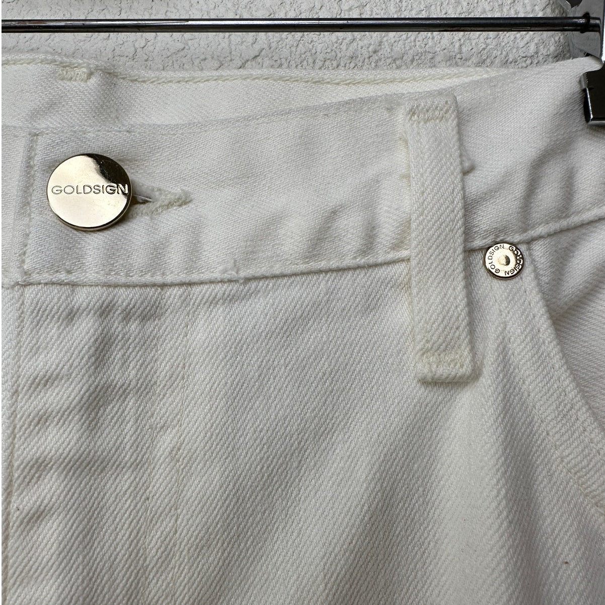 NWT Goldsign The A Jean Ivory Straight Leg Jeans US 32