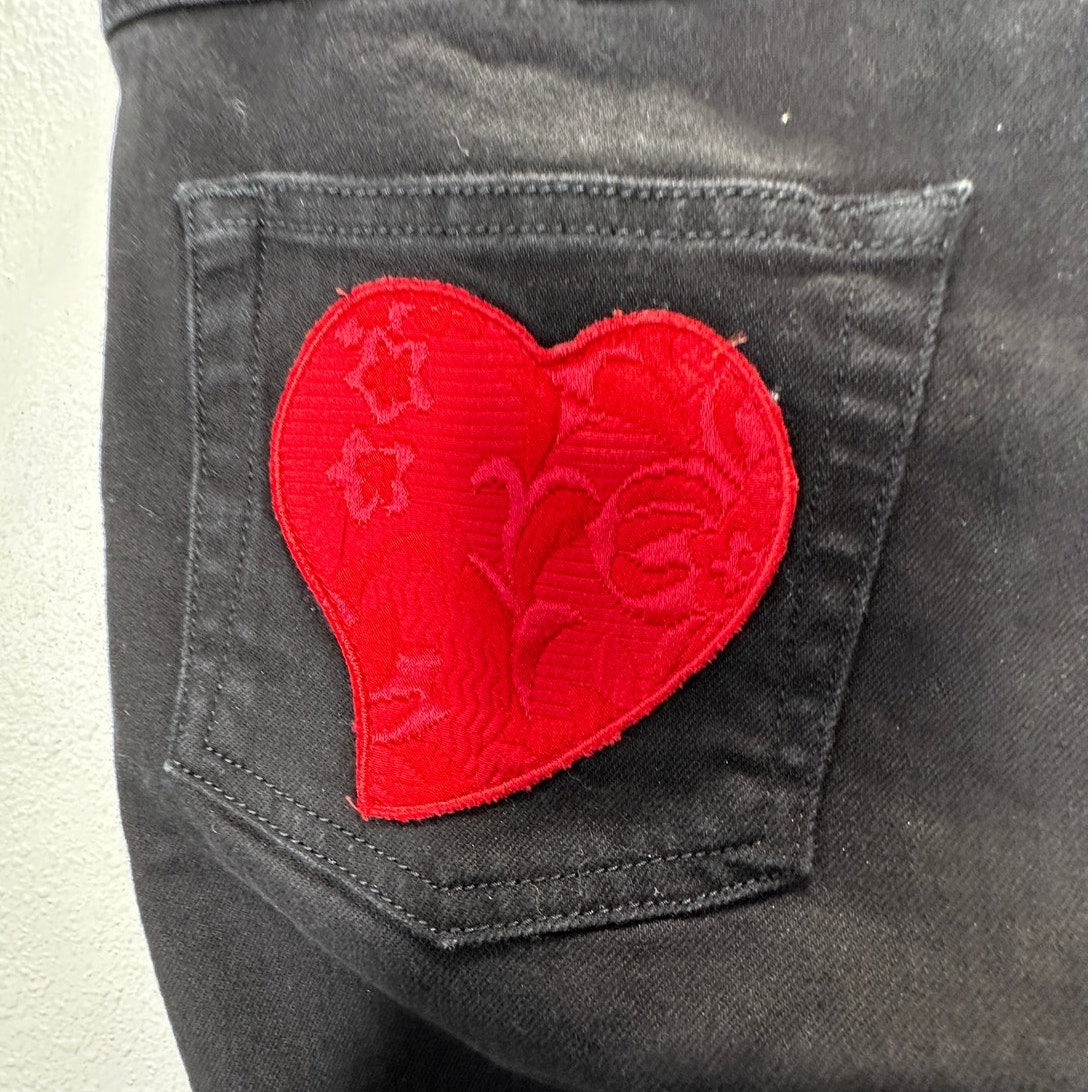 Dolce & Gabbana Black Pretty Skinny Jean Red Patch Hearts on Back 44 / L