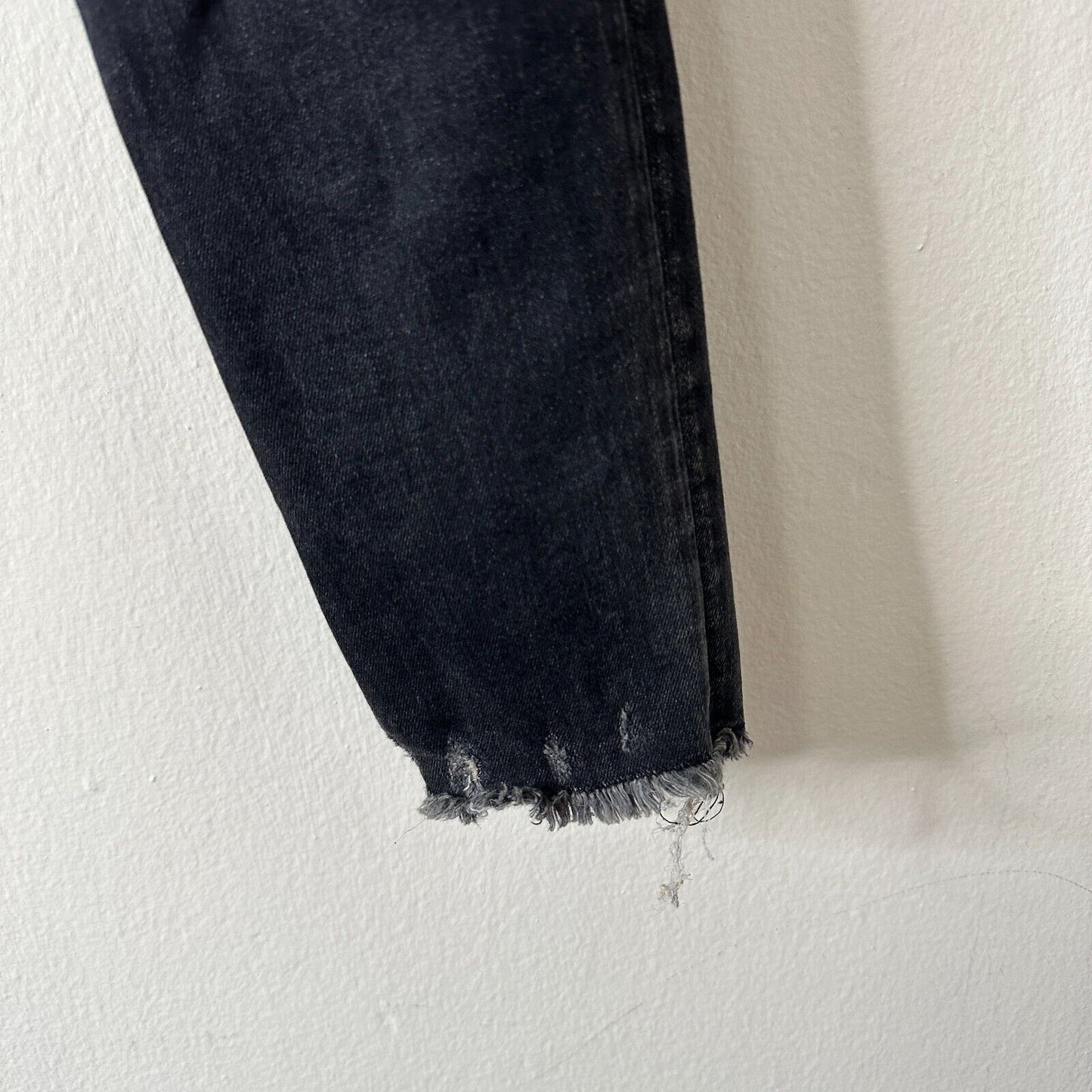 R13 High Rise Aiden Black Stone Wash Skinny Jeans Distressed Knees & Hem Size 26