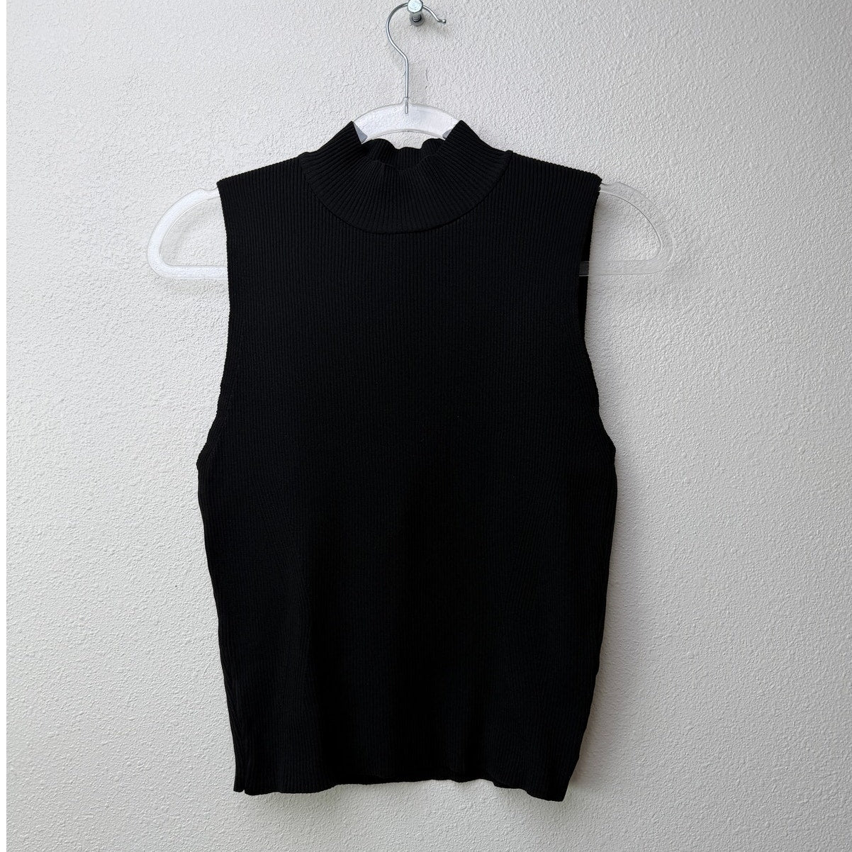 NWT Zara Black Ribbed Mock Neck Sleeveless Top L