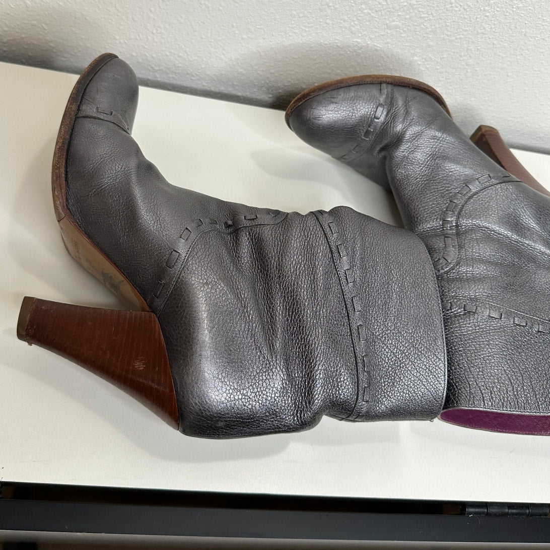 Marc Jacobs Gunmetal Silver Round toe Wooden Heel Ankle Boot 37.5 / 7