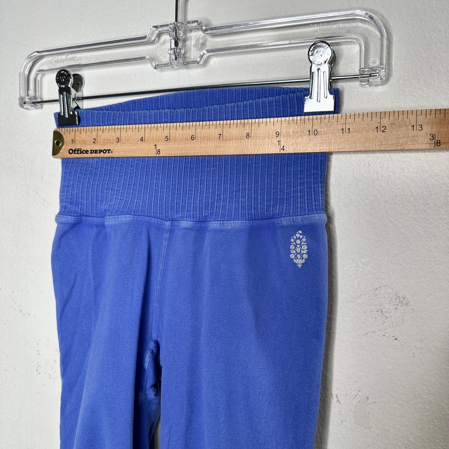 Free Movement Bluish Purple Yoga Pants With Mesh Leg Design
