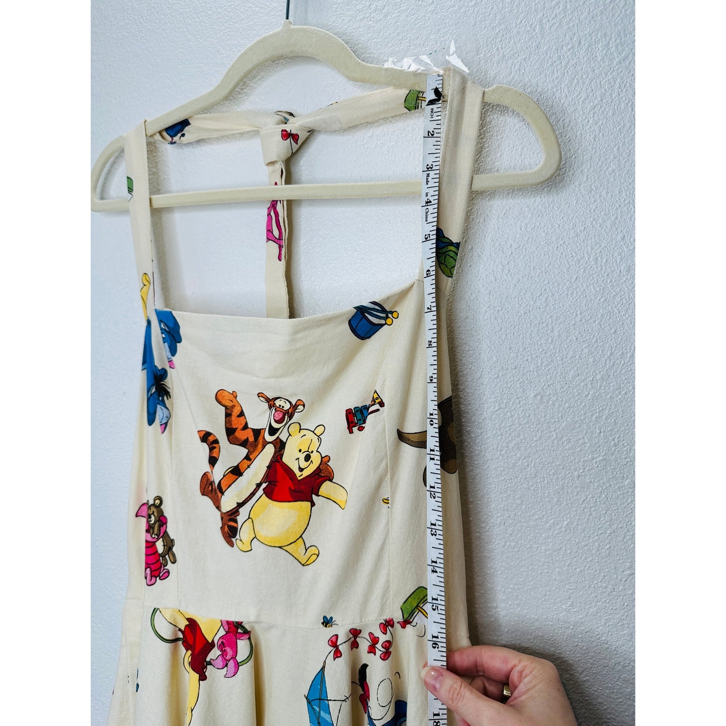 Vintage Cream Winnie The Poo Print Apron Dress Small