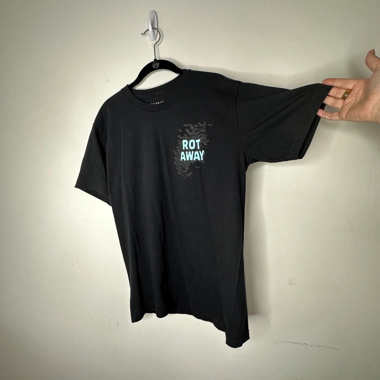 NWOT Jesse Jo Stark Black Short Sleeve Rot Away Wish I Was Dead Graphic Tee L