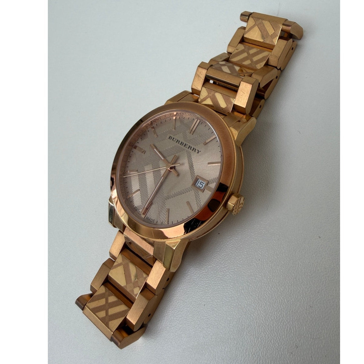 Burberry BU9039 Rose Gold Women's Swiss Quartz Watch