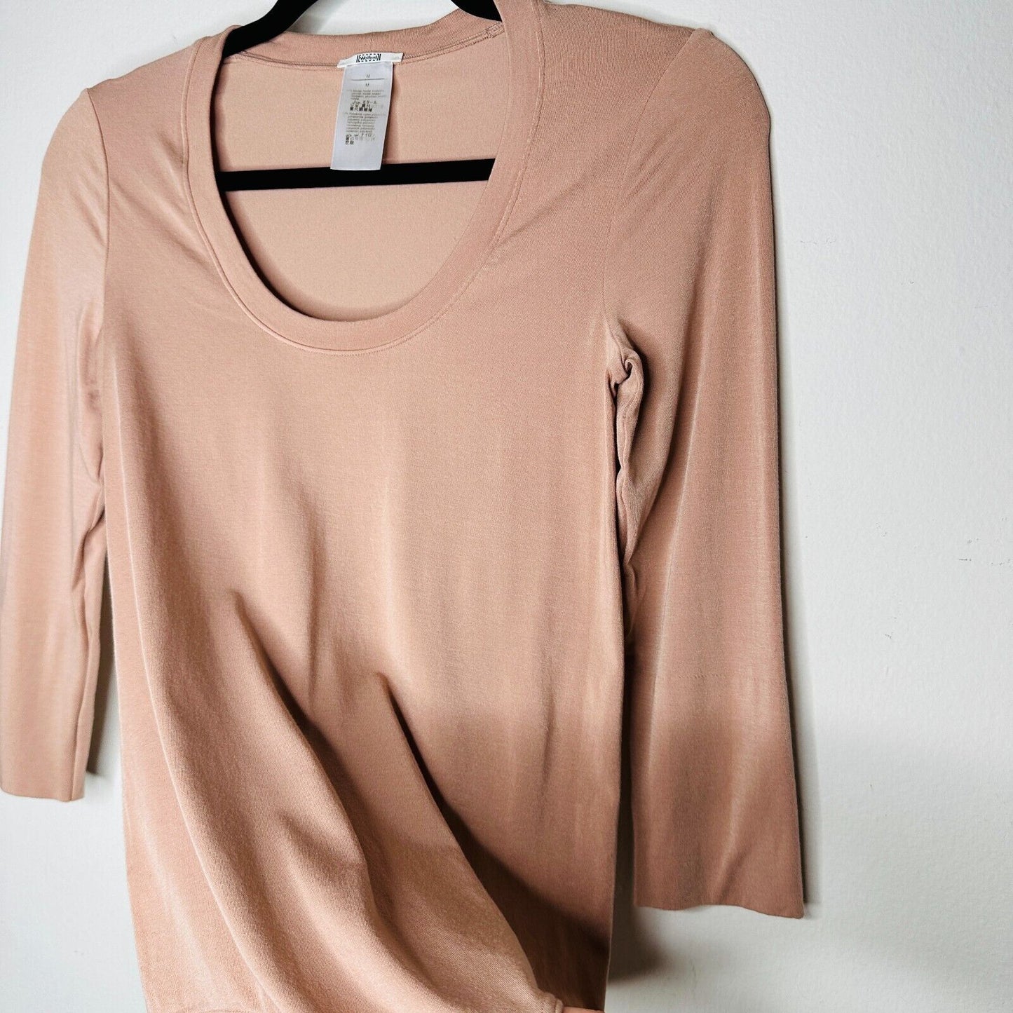 Wolford Tan Beige 3/4 Sleeve Banded Scoop Neck Thong Bodysuit Medium