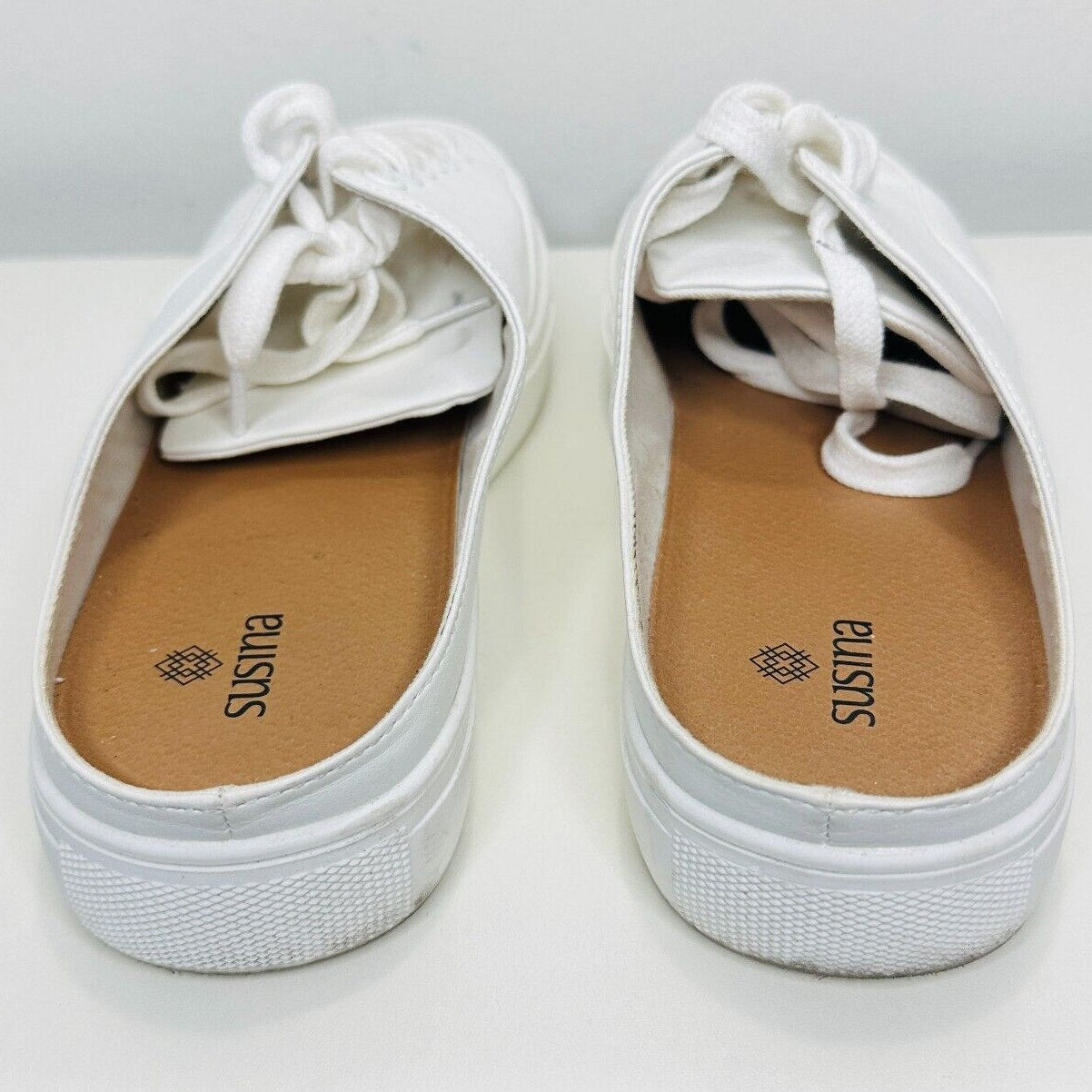 Susina White Leatherette Brynlee Closed Toe Slide-In Casual Mule Sneakers 9