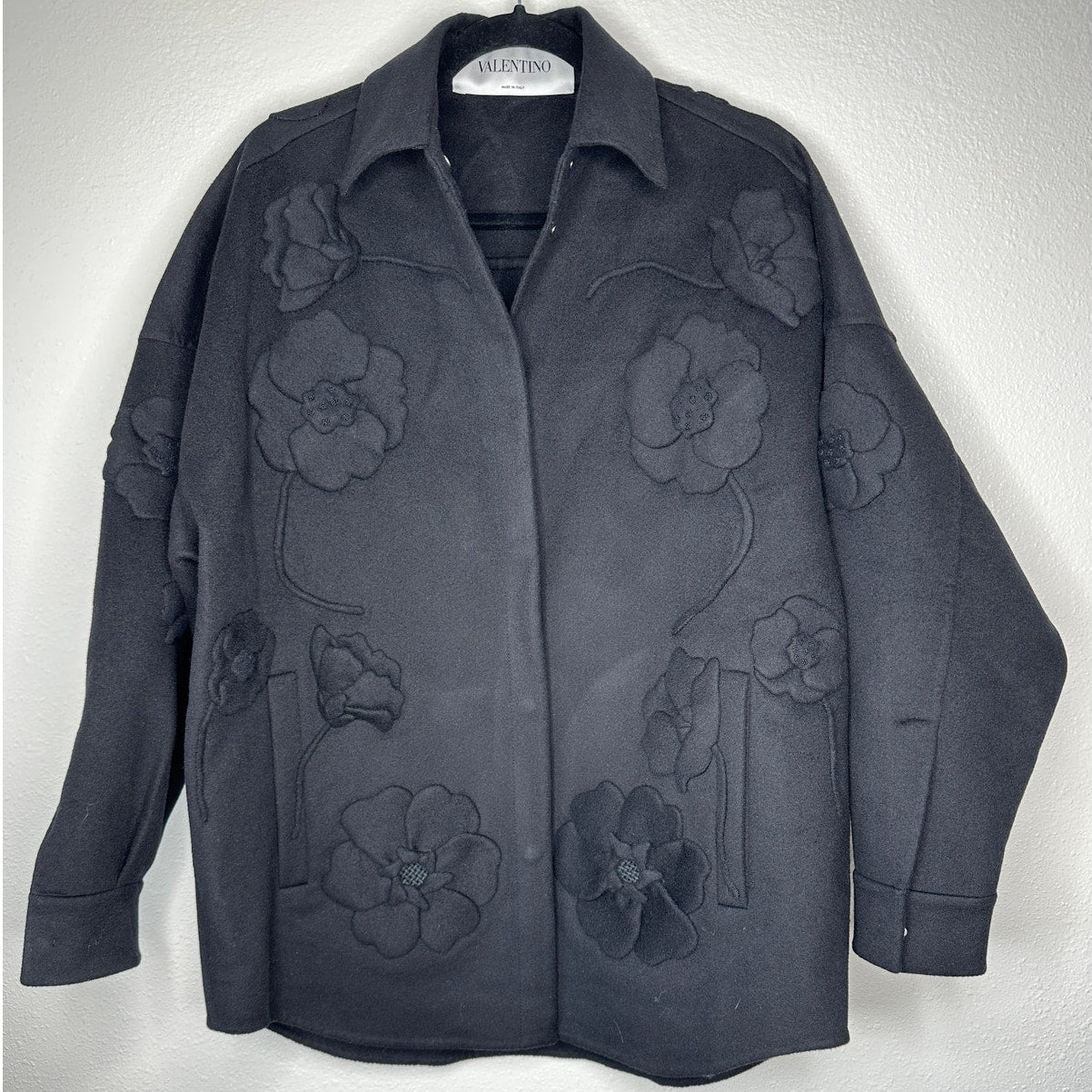 Valentino Garavani Black Wool-Cashmere Appliqué Jacket Snap Close M