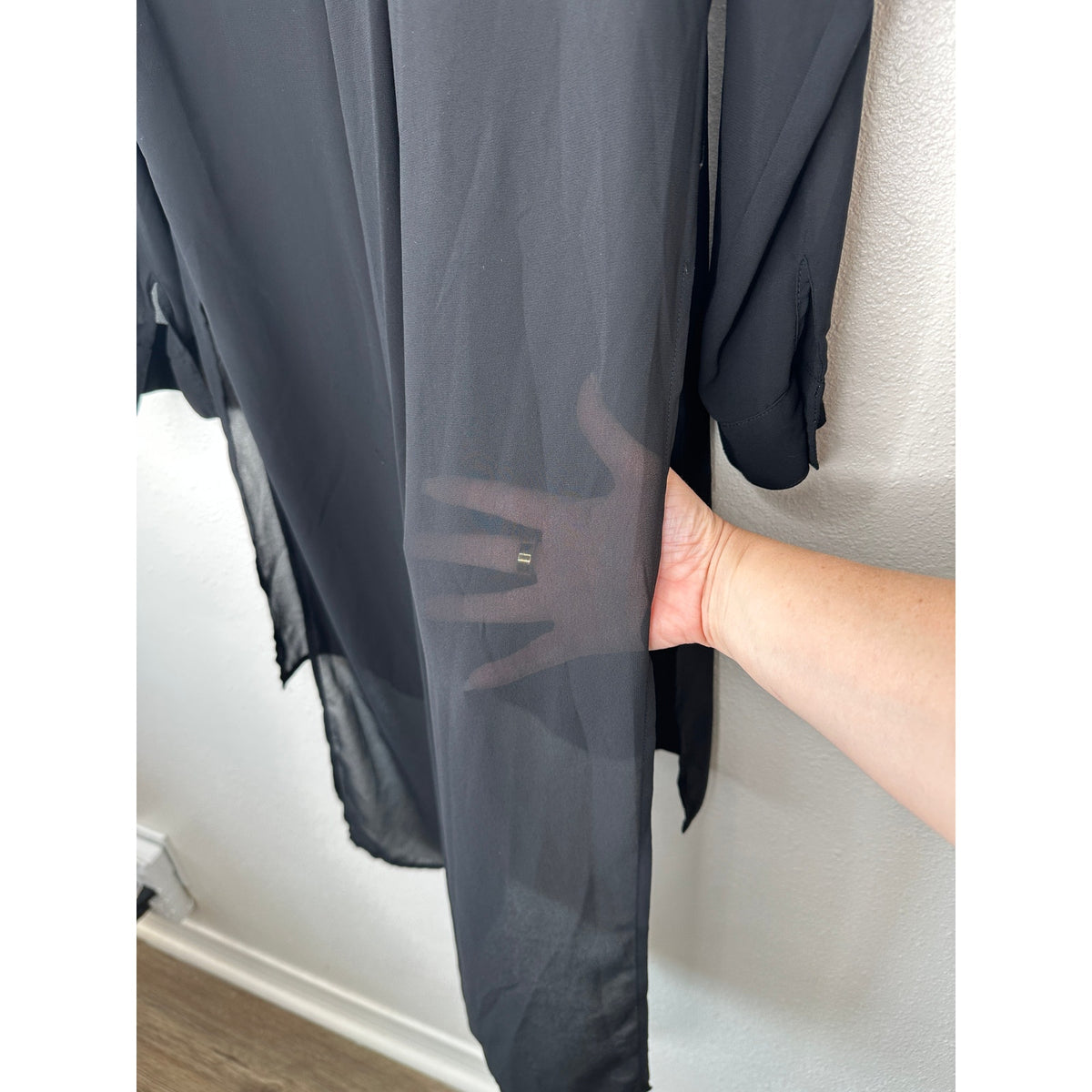Comme Black Sheer Collared Front Button High Low Long Sleeve Shirtdress S / M