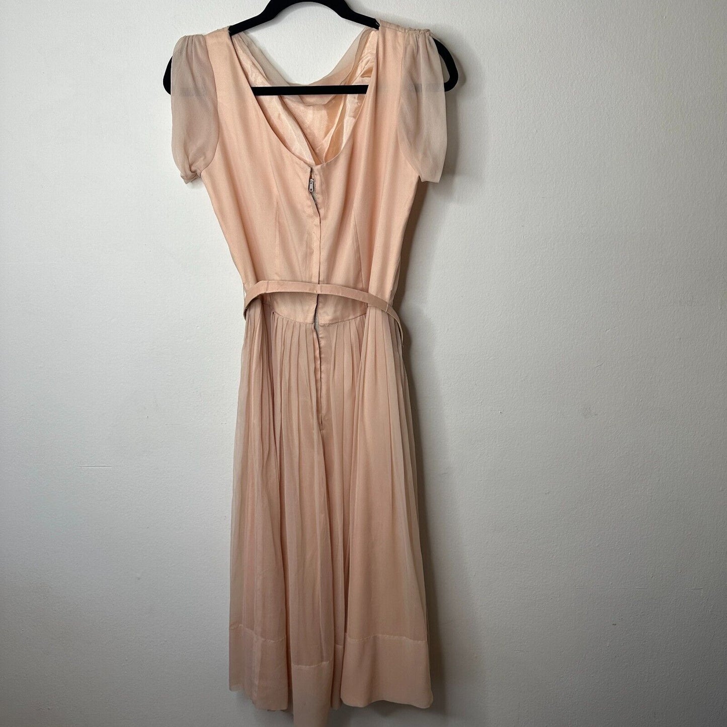 Vintage Size 15 Peach Chiffon Pleated Belted Sleeveless Dress Drape Neck BackZip