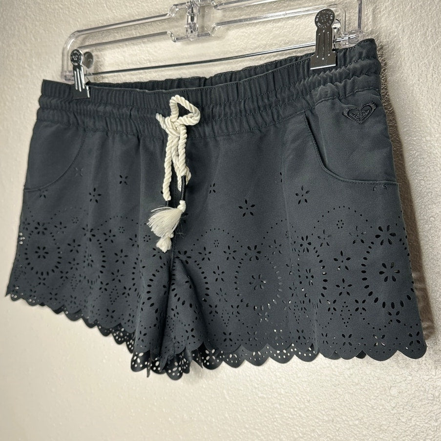 Roxy Black Floral Laser Cut Scalloped Edge Tie Waist Shorts S