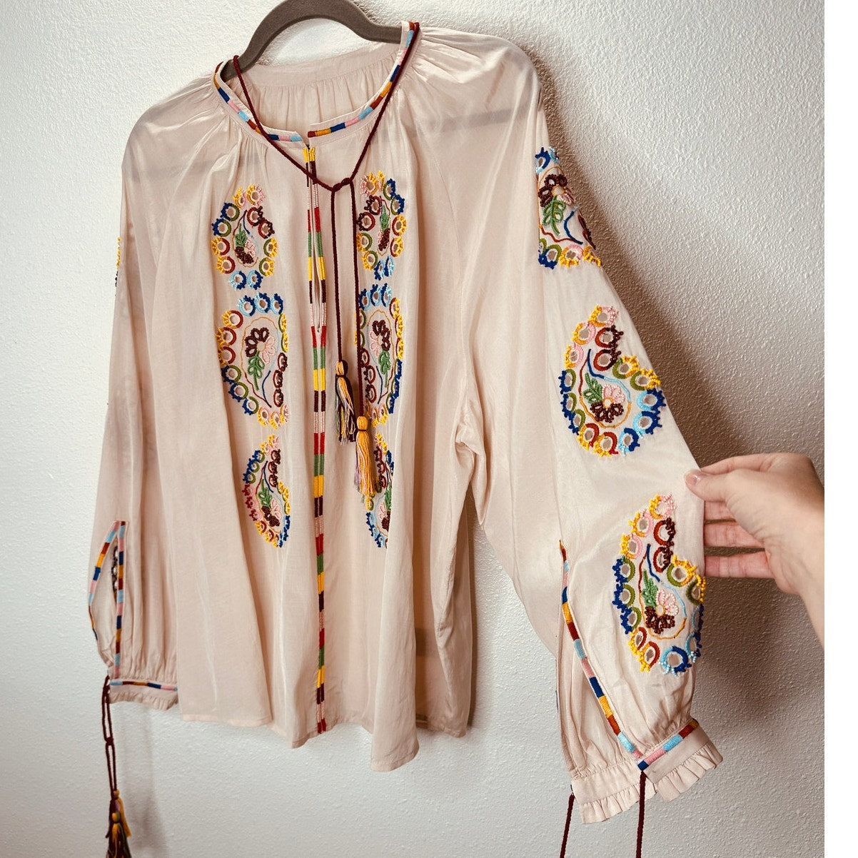 Fortela Ghodsi Tan Multicolor Beade Embroider Print Peasant Blouse 40