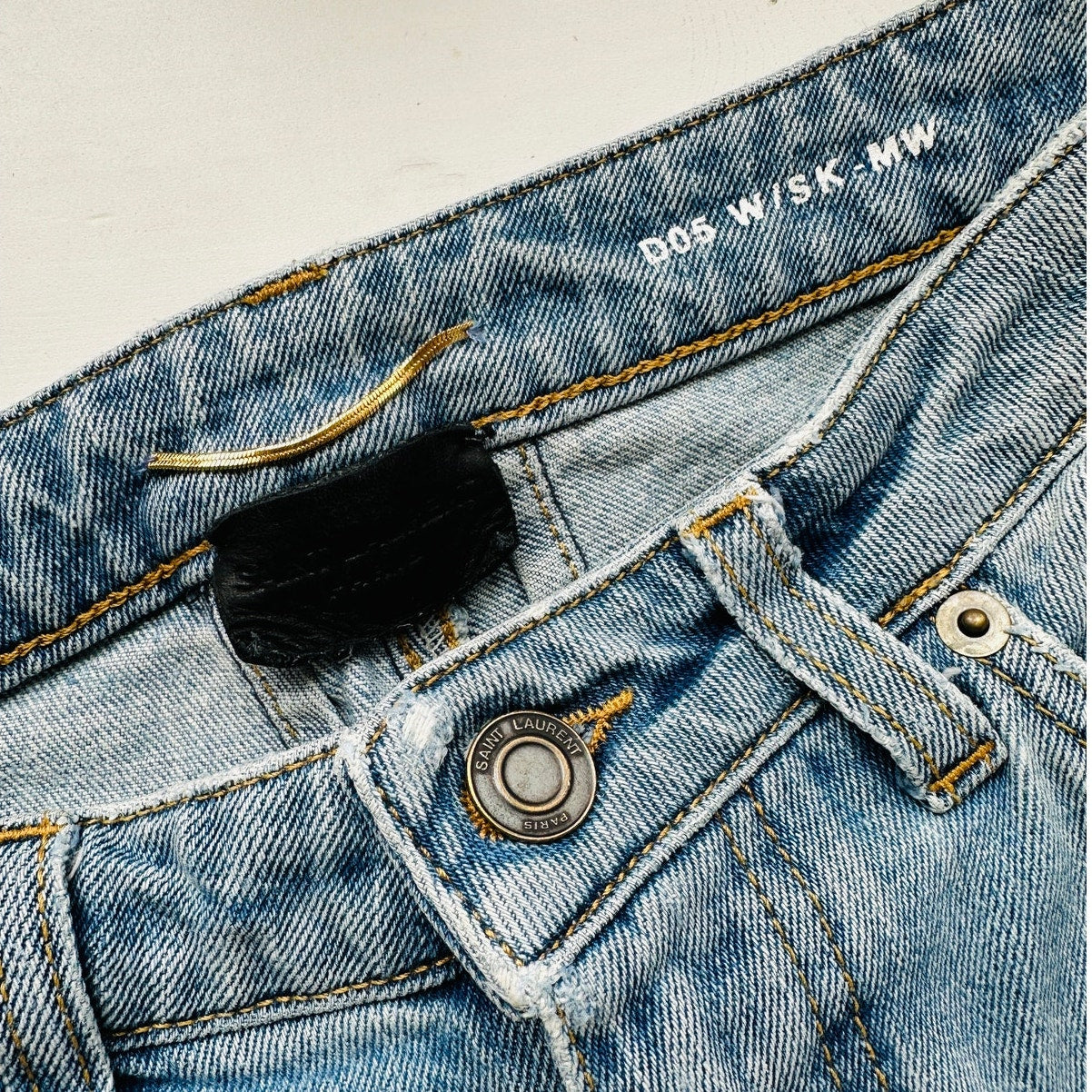 Saint Laurent Medium Light Blue Distressed Knee Slim Skinny Jeans 29