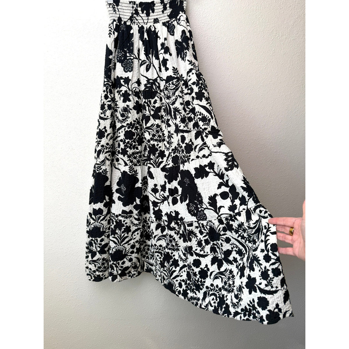 NWT Misa Los Angeles Womens Black White Floral Set XS