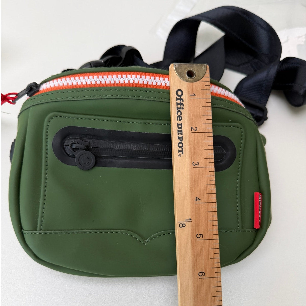 NWT Hunter for Target Green Belt Bag Fanny Pack Waterproof