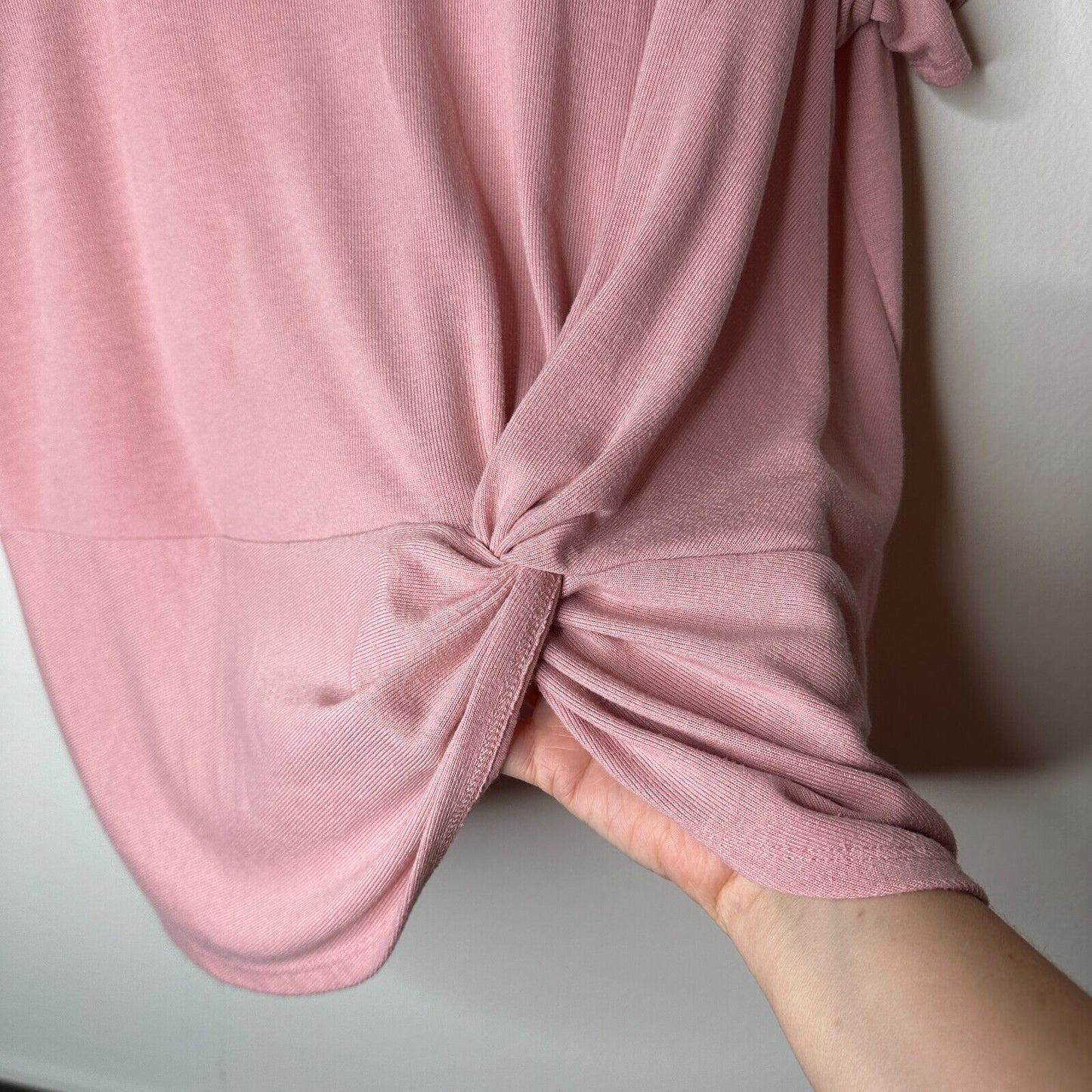 Time & Tru Pink Front-Twist Tie Short Sleeve Wide Round Neck Flowy Tunic Top L