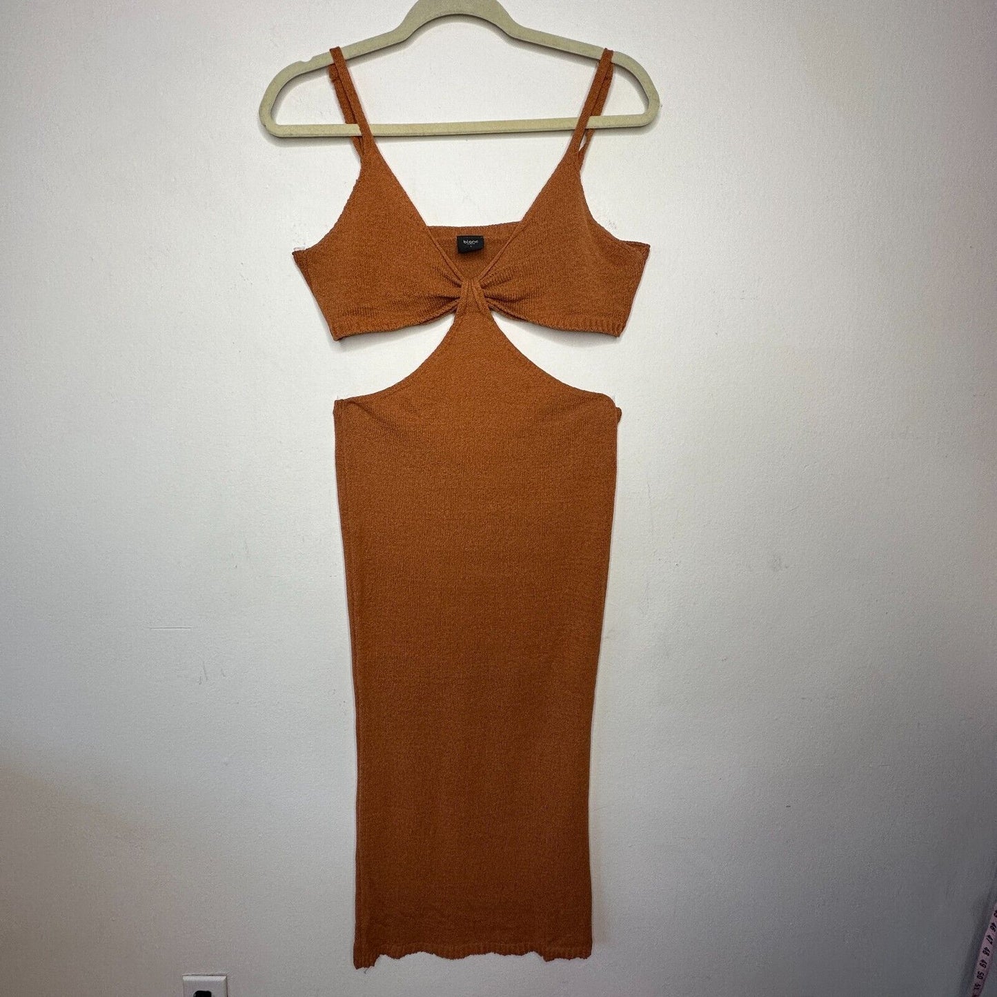 Blanc Clothing Sexy Camel Cut-Out Front Knot Spaghetti Strap Knit Maxi Dress L