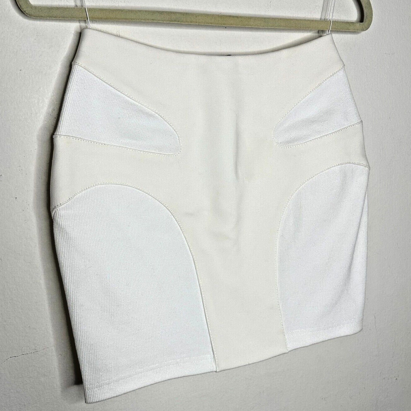 UNIQUE Dion Lee Off-White Contour Stitch Bandage Style Mini Skirt High Waist S
