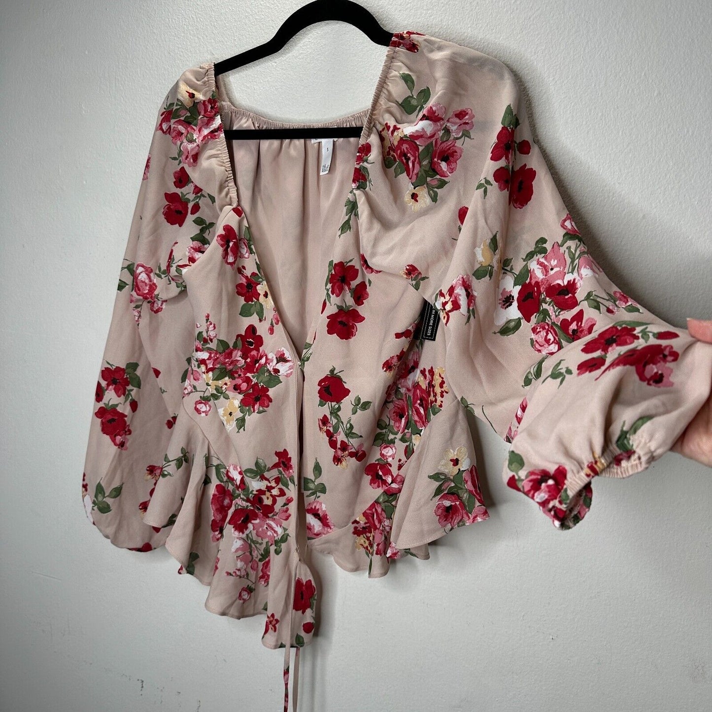 NWT Leith Pink Adobe Taupe Pink Red Floral Print Bell Sleeve Ruffle Wrap Top S