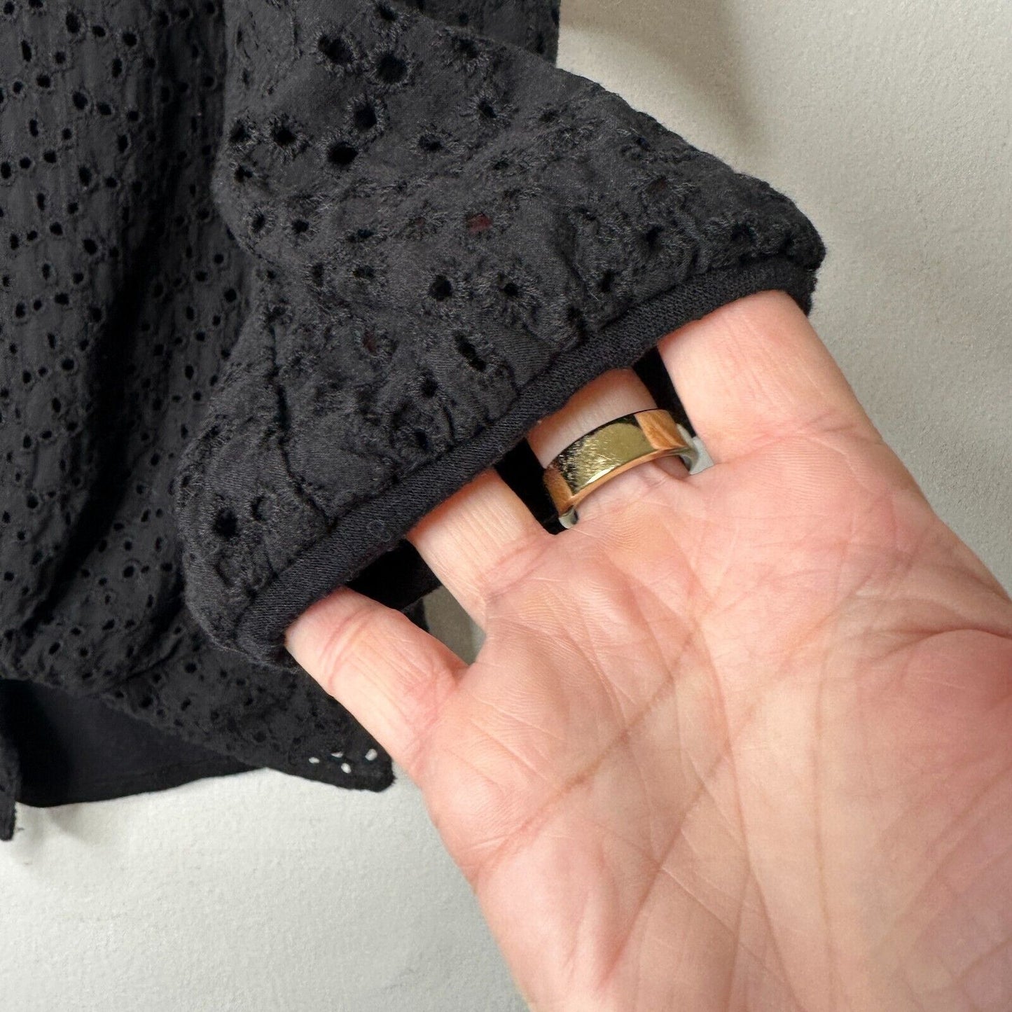 Allison Joy Black Eyelet Lace Front Tie 3/4 Sleeve Round Neck Blouse XS