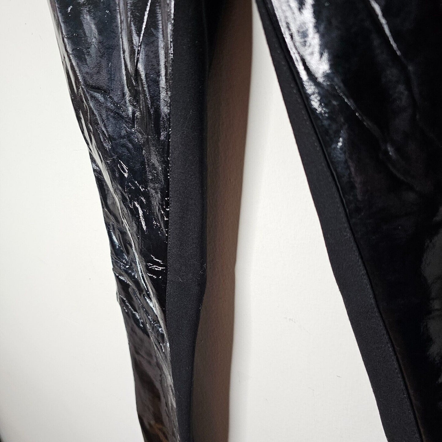 Karl Lagerfeld Black Patent Leather High Waist Side Zip Skinny Legging Pants SM