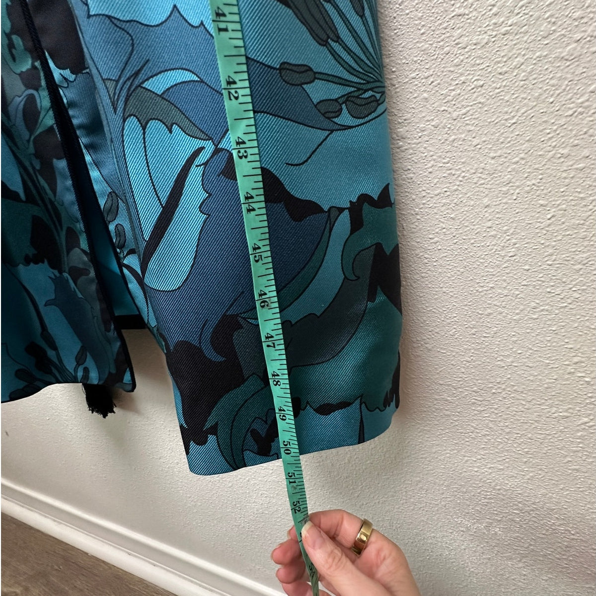Tom Ford Floral Silk Twill Robe Blue/Teal Men’s M Tassel Belt