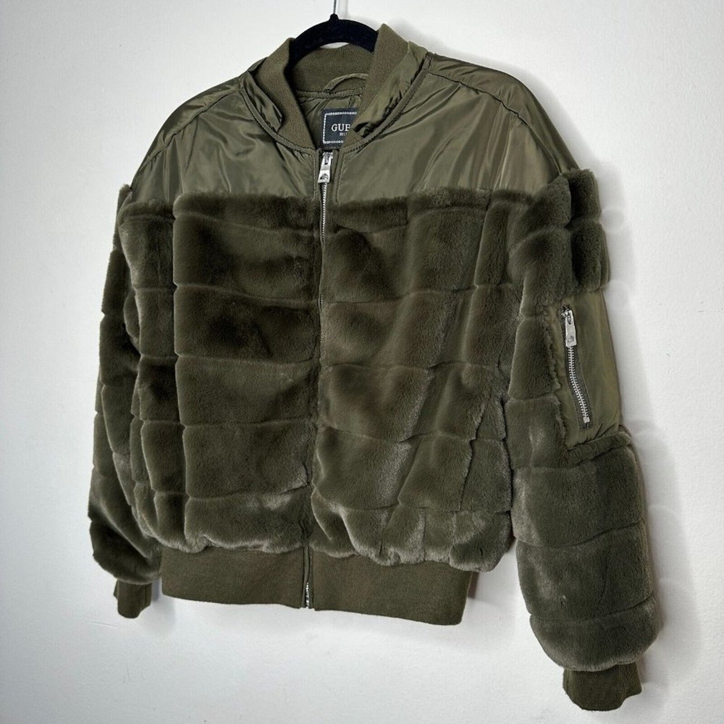 NWOT Guess Felicia Super Soft Olive Green Faux Fur Bomber Jacket Side Pockets XS