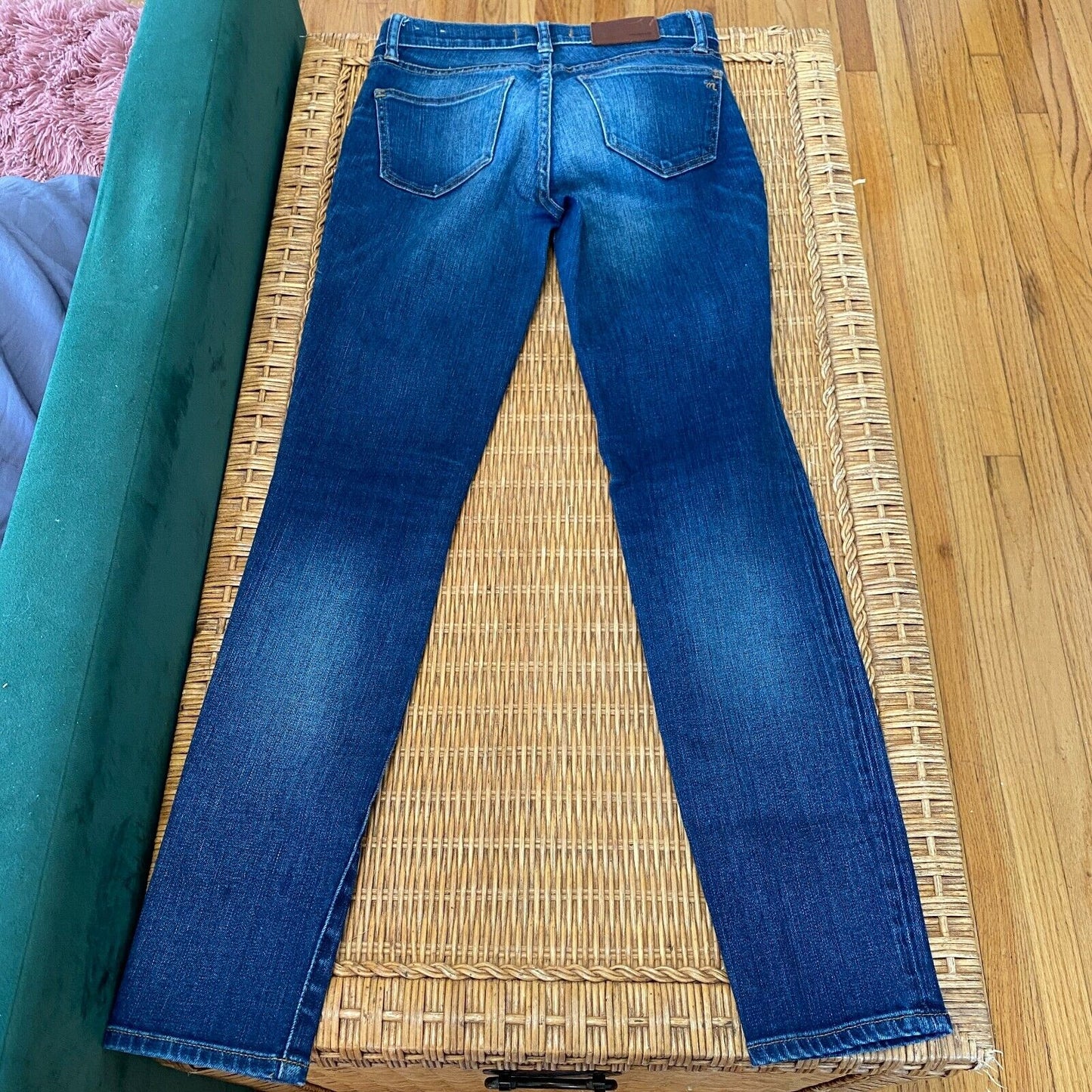 Madewell Mid Rise Skinny Medium Blue Wash Whiskered Distressed Knee Jeans 25