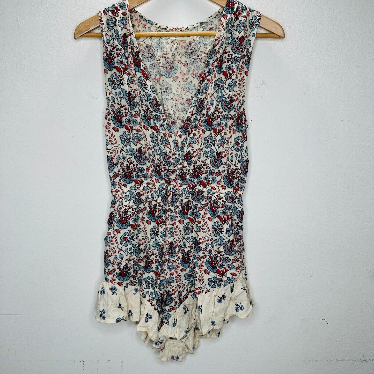 Billabong Cream Dusty Blue & Red Faux Wrap Deep-V Ruffle Hem Sleeveless Romper M