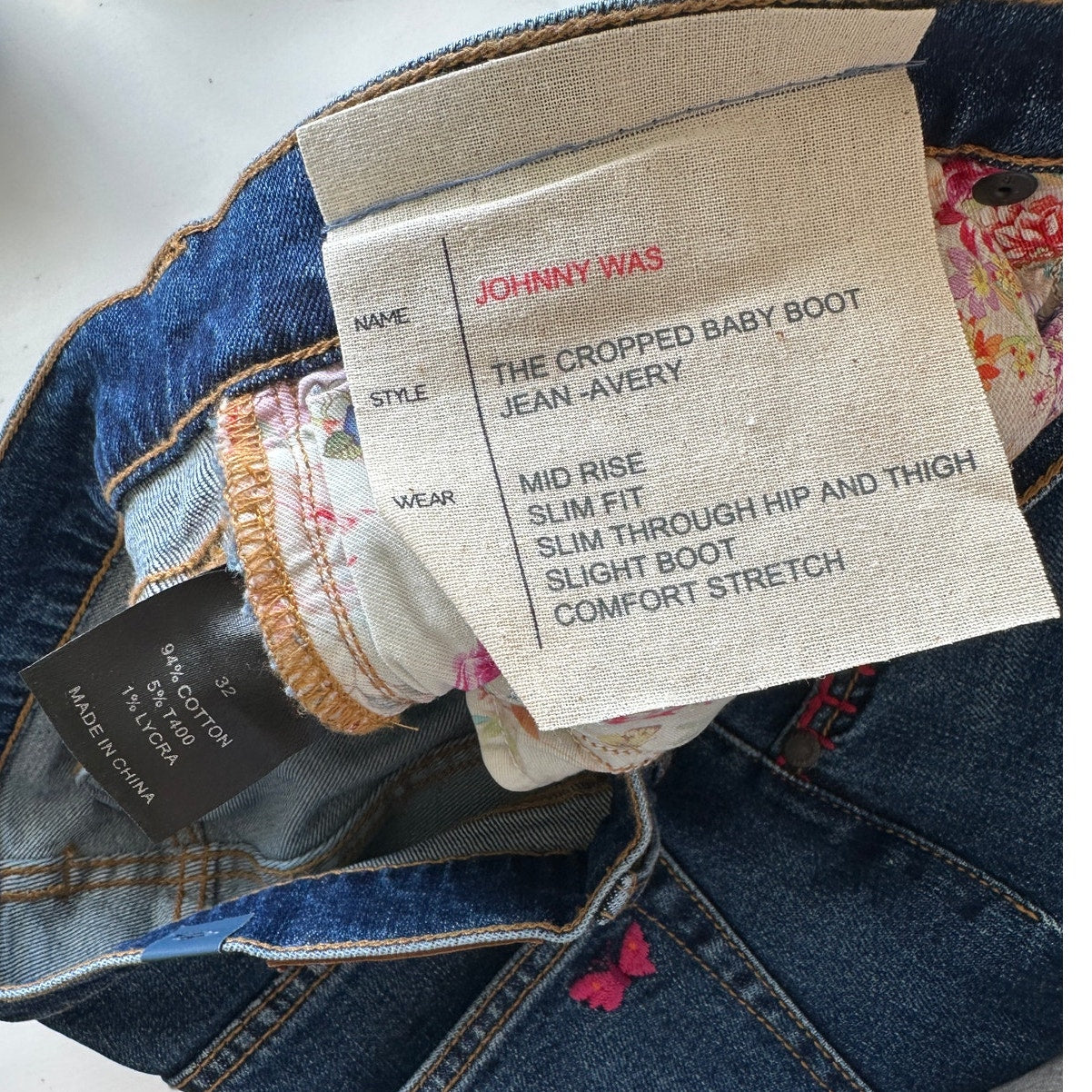 NWT Johnny Was Avery Cropped Baby Boot Mid Rise Slim Fit Jean 32
