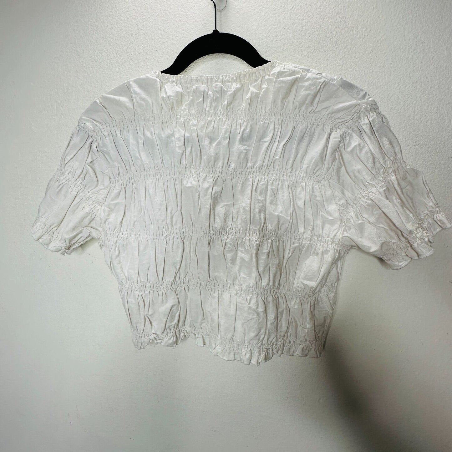Kendal & Kylie White Stretchy Ruched Short Sleeve Round Neck Casual Crop Top M