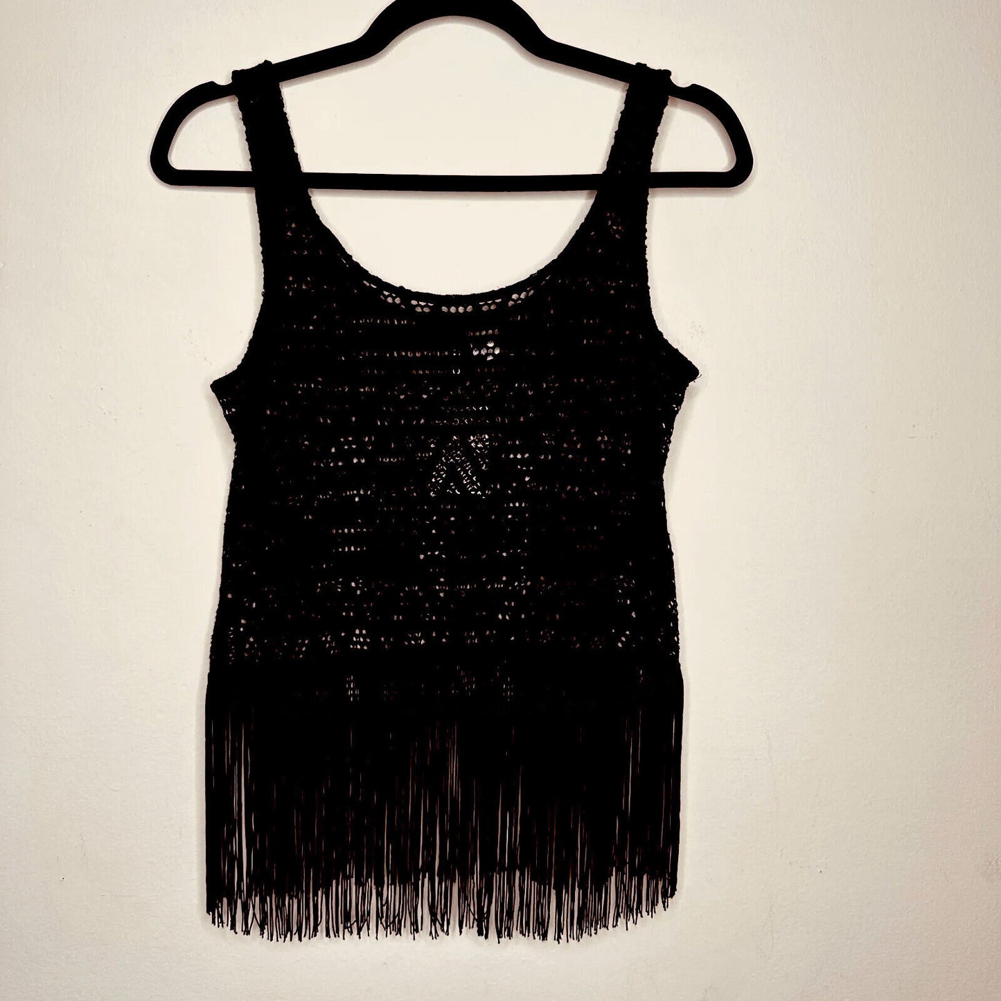 NWT H&M Black Open Crochet Tank Top With Fringe Hem Scoop Neck Sleeveless 4