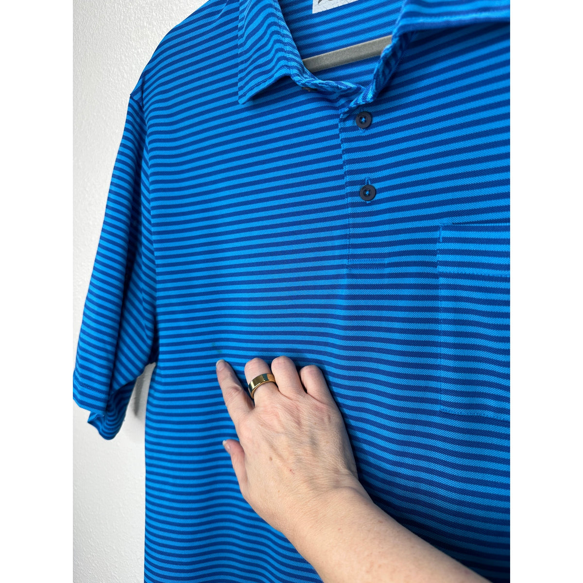 KJUS Polo Golf Shirt Medium Blue Striped Short Sleeve UPF30+  L / 52