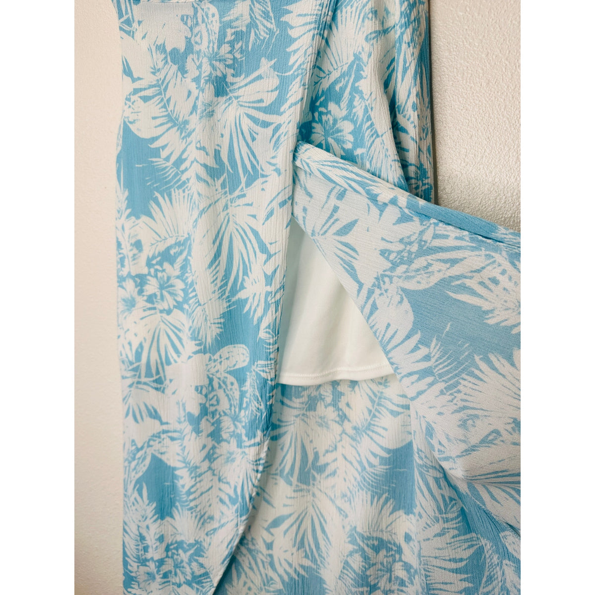 Sugarcloth SET Ivory Blue Floral Crop Top & Faux Wrap Skirt S