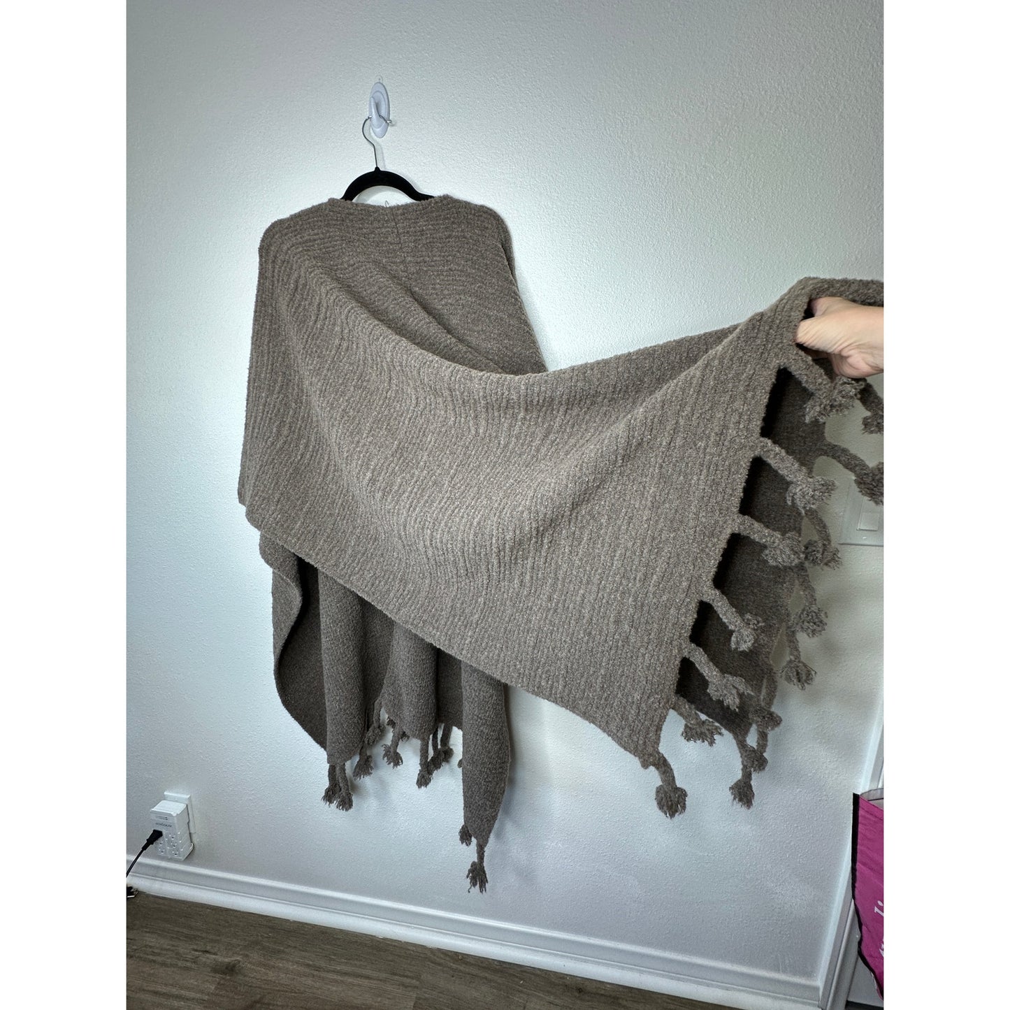 NWT The Row Follain Fringed Poncho in Fawn Melange Wool Cashmere Pullover Sweater